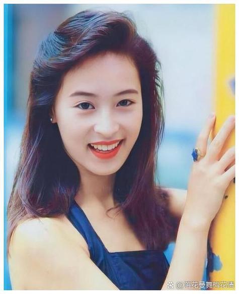 绝代双骄的演员表和角色介绍图标