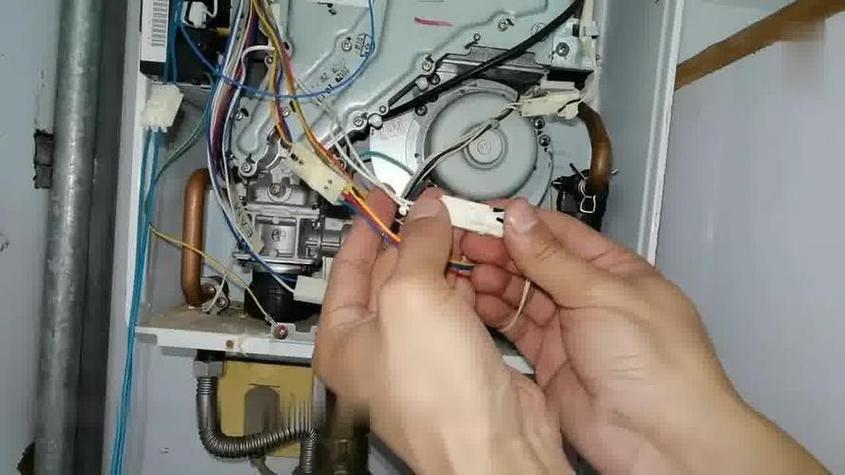 樱花燃气热水器e7是什么故障图标