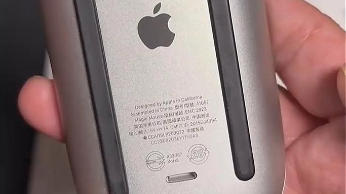 苹果妙控鼠标二代三代区别缩略图