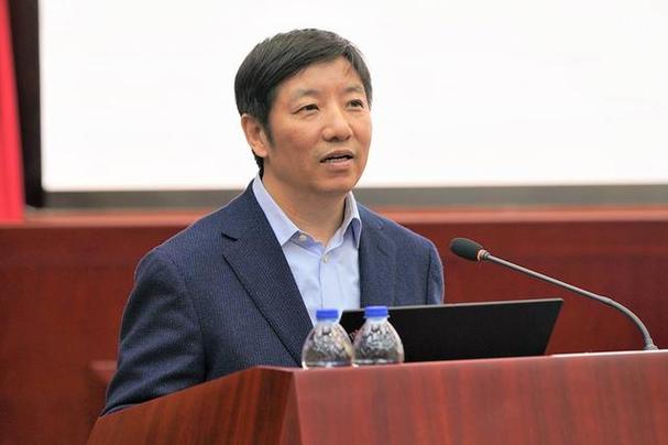 社科院经济研究所所长图标