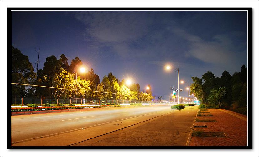 大光圈适合拍夜景吗缩略图