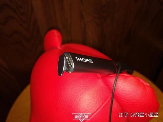 小米耳机充电显示红色怎么回事缩略图