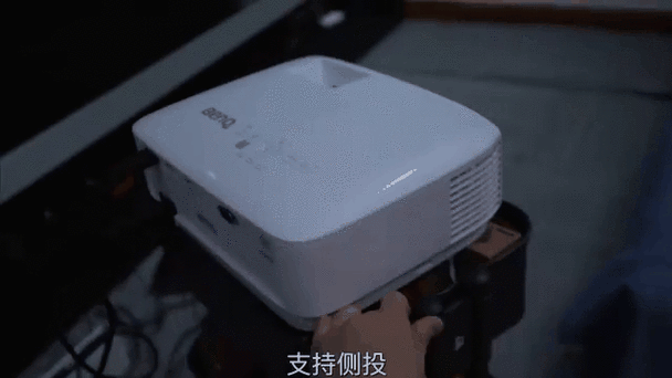 明基投影仪画面倒转怎么调缩略图