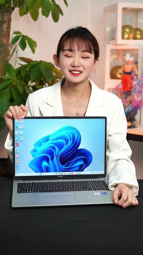 电脑壁纸为什么会自动变黑图标