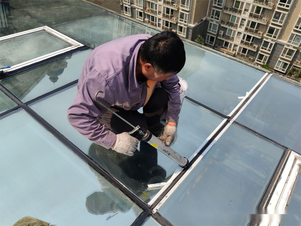 玻璃顶棚缝隙漏水怎么处理图标