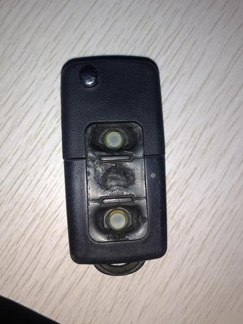 玩具遥控汽车遥控器坏了怎么办缩略图