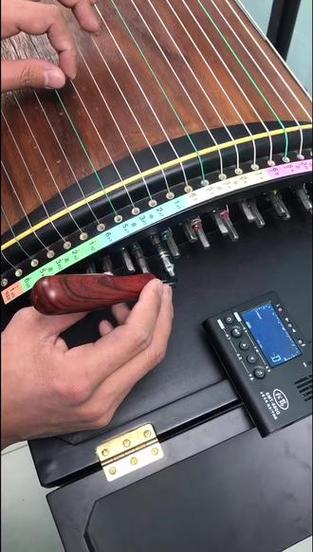 古筝电子调音器的使用方法图标