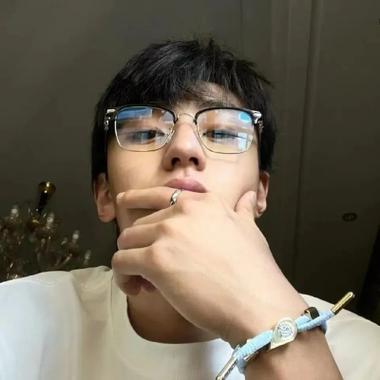 男生频繁发朋友圈图标