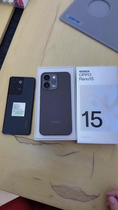OPPOReno15参数配置缩略图