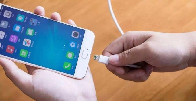 手机充电可以开飞行模式吗缩略图