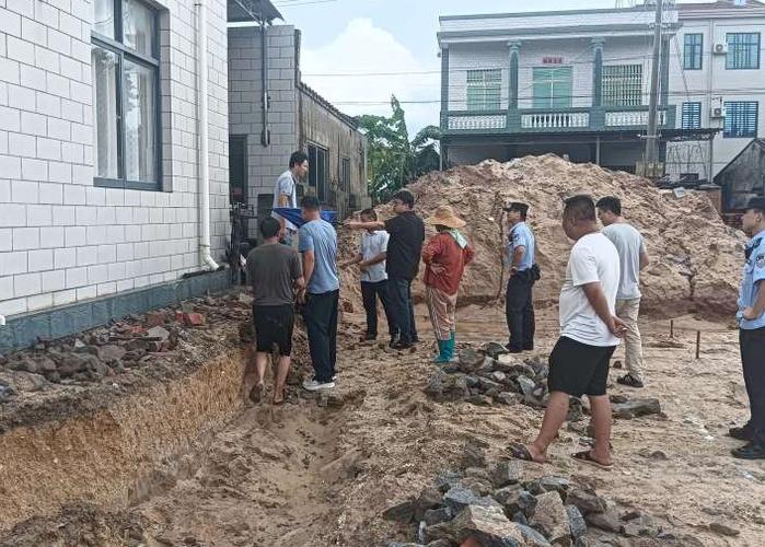 农村宅基地门前道路纠纷缩略图