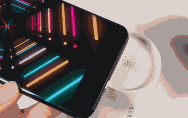 清理手机孔的灰尘的音波图标
