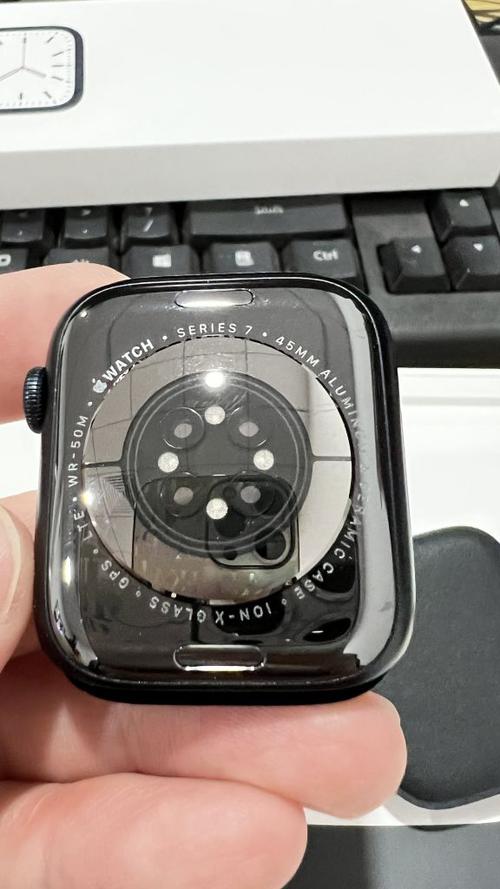 在实体店买的苹果手表拆封了以后还缩略图