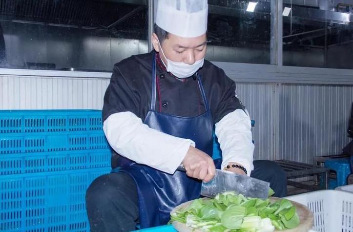 急招食堂大锅菜厨师一名图标