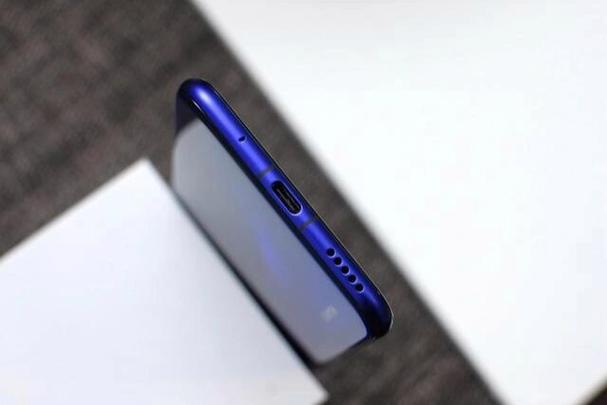 华为nova5手机耳机插孔在哪里游戏截图