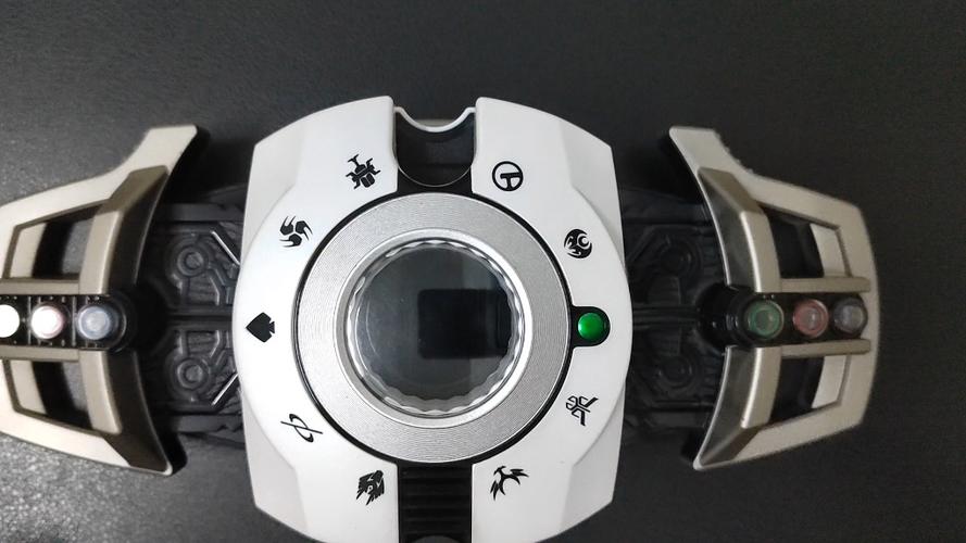 假面骑士帝骑白色腰带模拟器缩略图