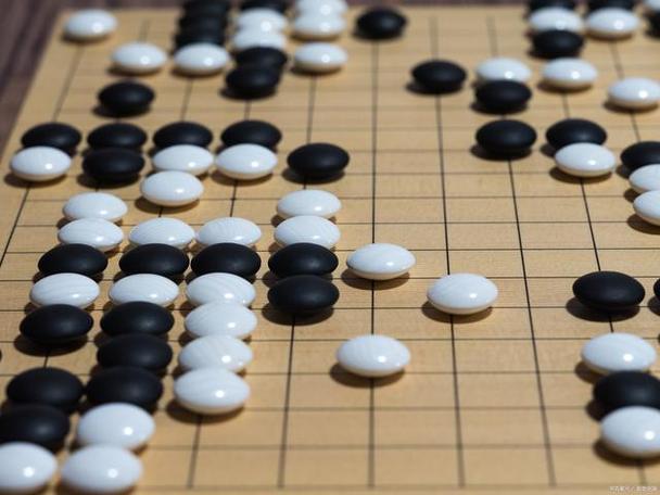 围棋黑棋多少目算赢缩略图