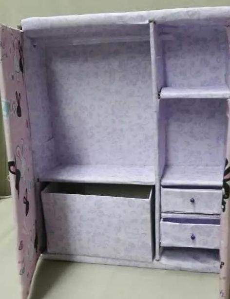 自制芭比娃娃的衣柜缩略图