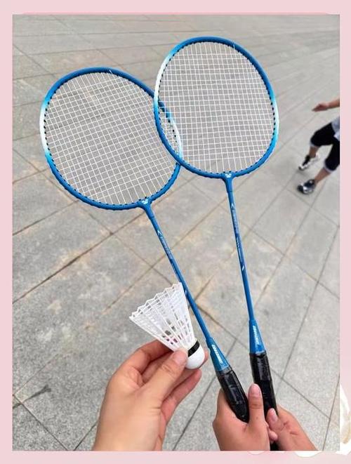 穿好线羽毛球拍可以加磅吗缩略图
