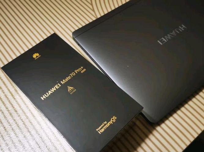 华为mate70pro卡槽怎么打开缩略图