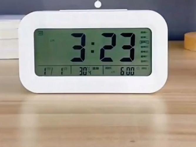华为手机右上角有个小闹钟缩略图