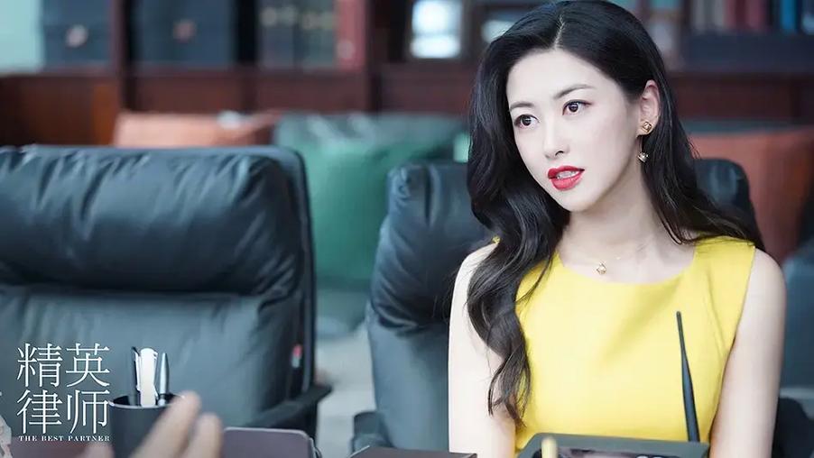 精英律师电视剧栗伟正的扮演者游戏截图