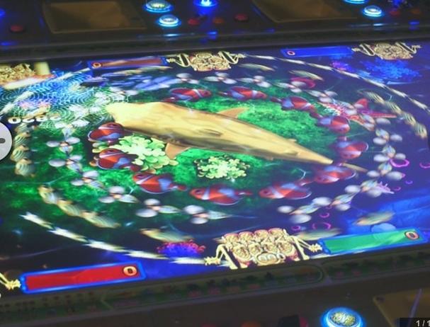 鱼乐游戏电玩图标