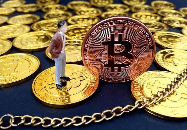 靠比特币暴富的90后缩略图