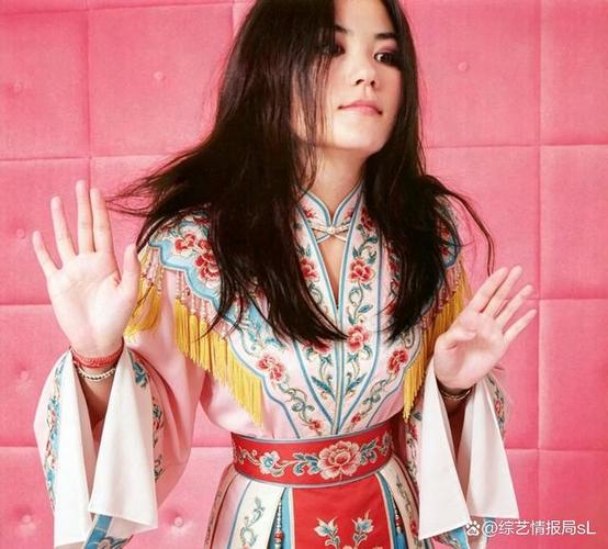 王菲献唱《主角》主题曲的MV图标