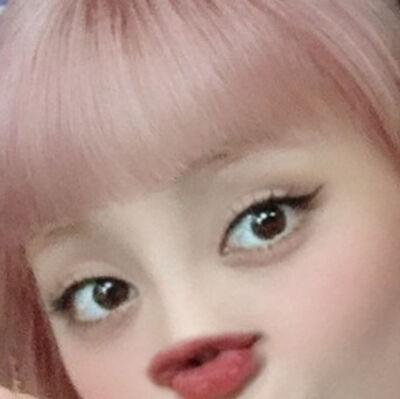 我没有照片但真人超美表情包游戏截图