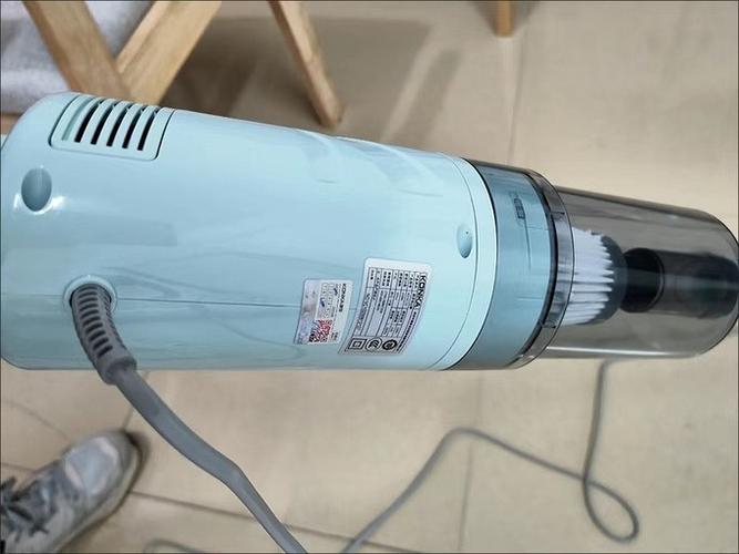 康佳吸尘器使用方法及过程视频讲解