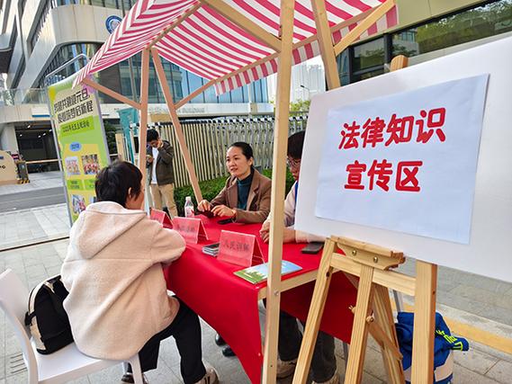 14岁威胁别人要钱是什么罪缩略图