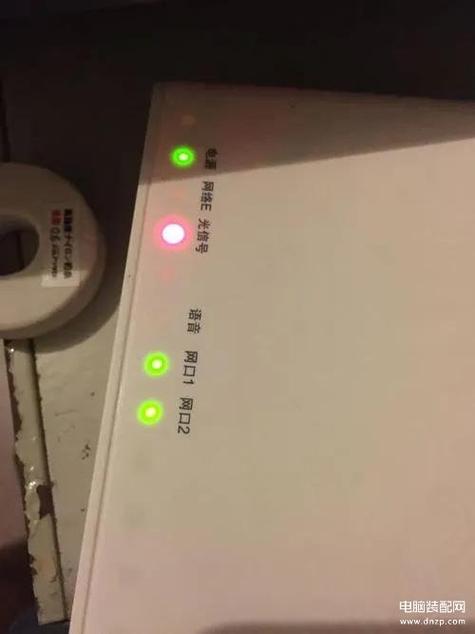 华为路由器一直显示红灯怎么回事缩略图