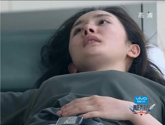敢用死亡角度拍照的人缩略图