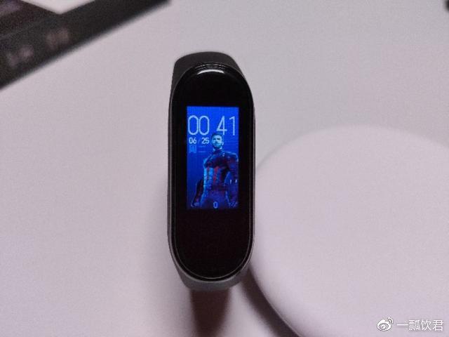 小米手环4表盘自定义app图标