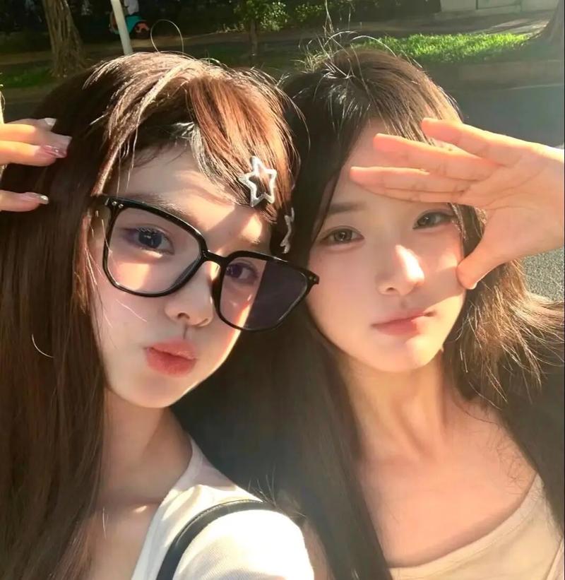 闺蜜头像两人一人一半缩略图