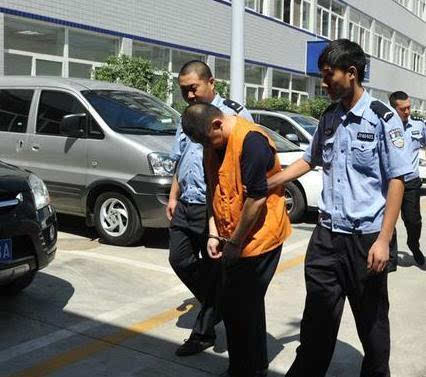 半手机玩冒泡游戏会被警察抓吗缩略图